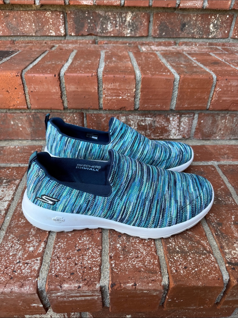Skechers GOwalk Space Dye Slip On Sneakers Blue Green Knit Walking Shoes 9.5